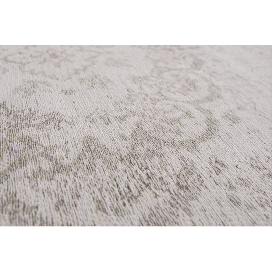 Louis de Poortere Fading World Medaillon 8383 Salt & Pepper Rug