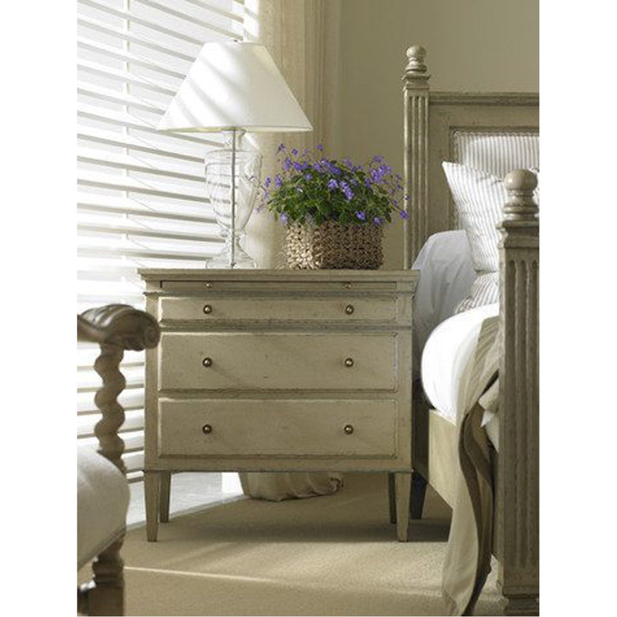 Hickory White Vineyard Haven Dove Bedside Chest