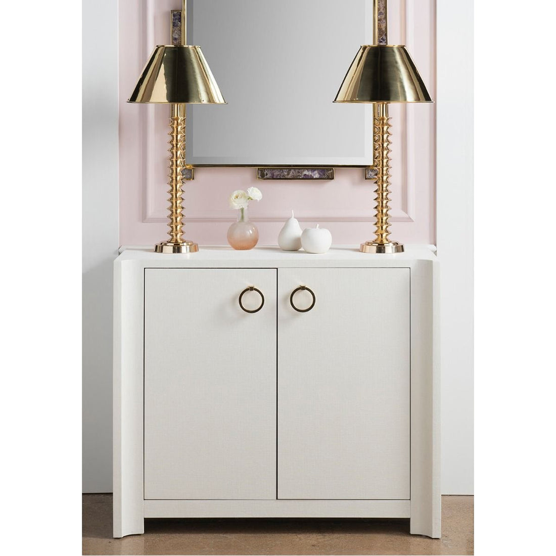 Villa & House Audrey Cabinet with Santino Pull