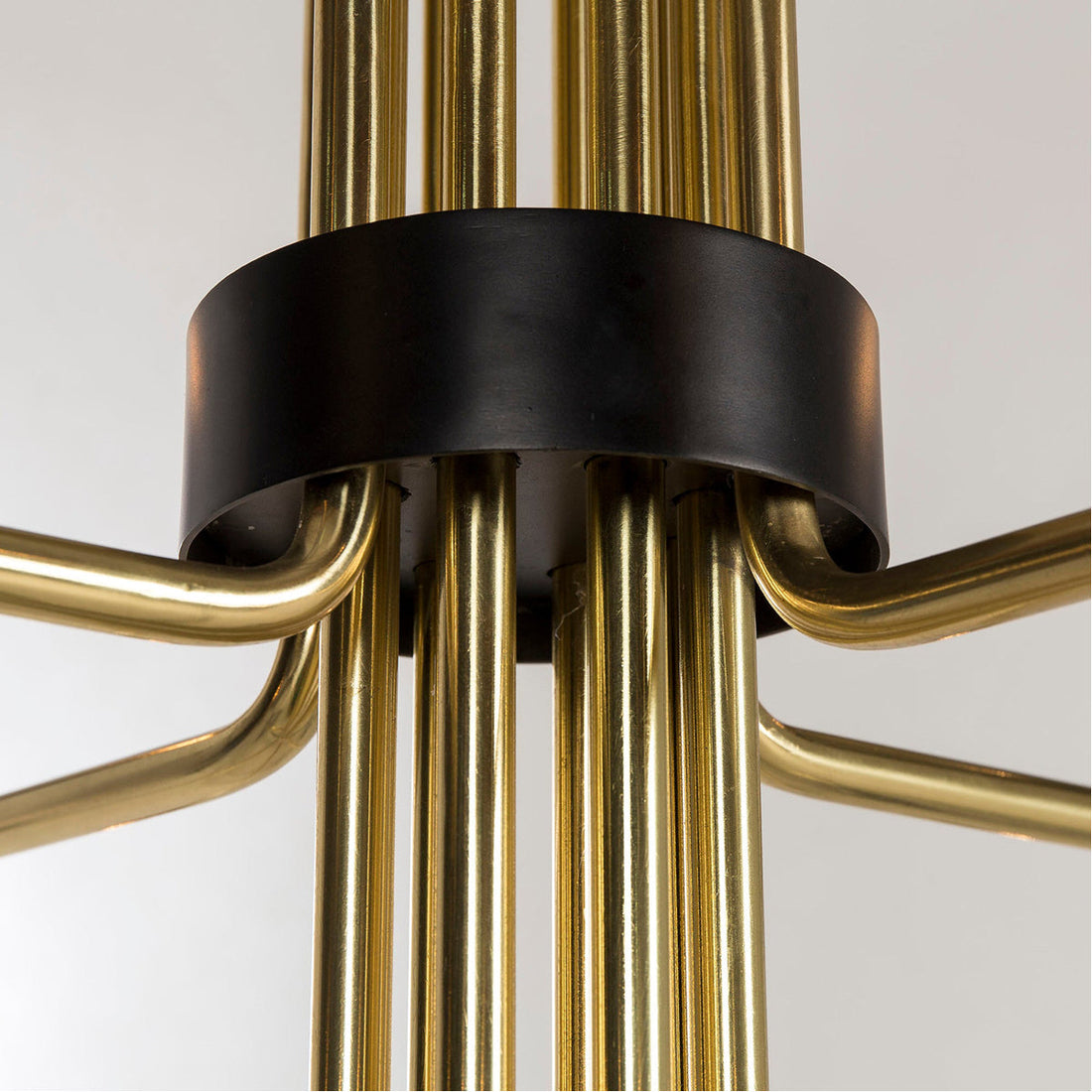 Nellcote Le Marais 12-Light Chandelier