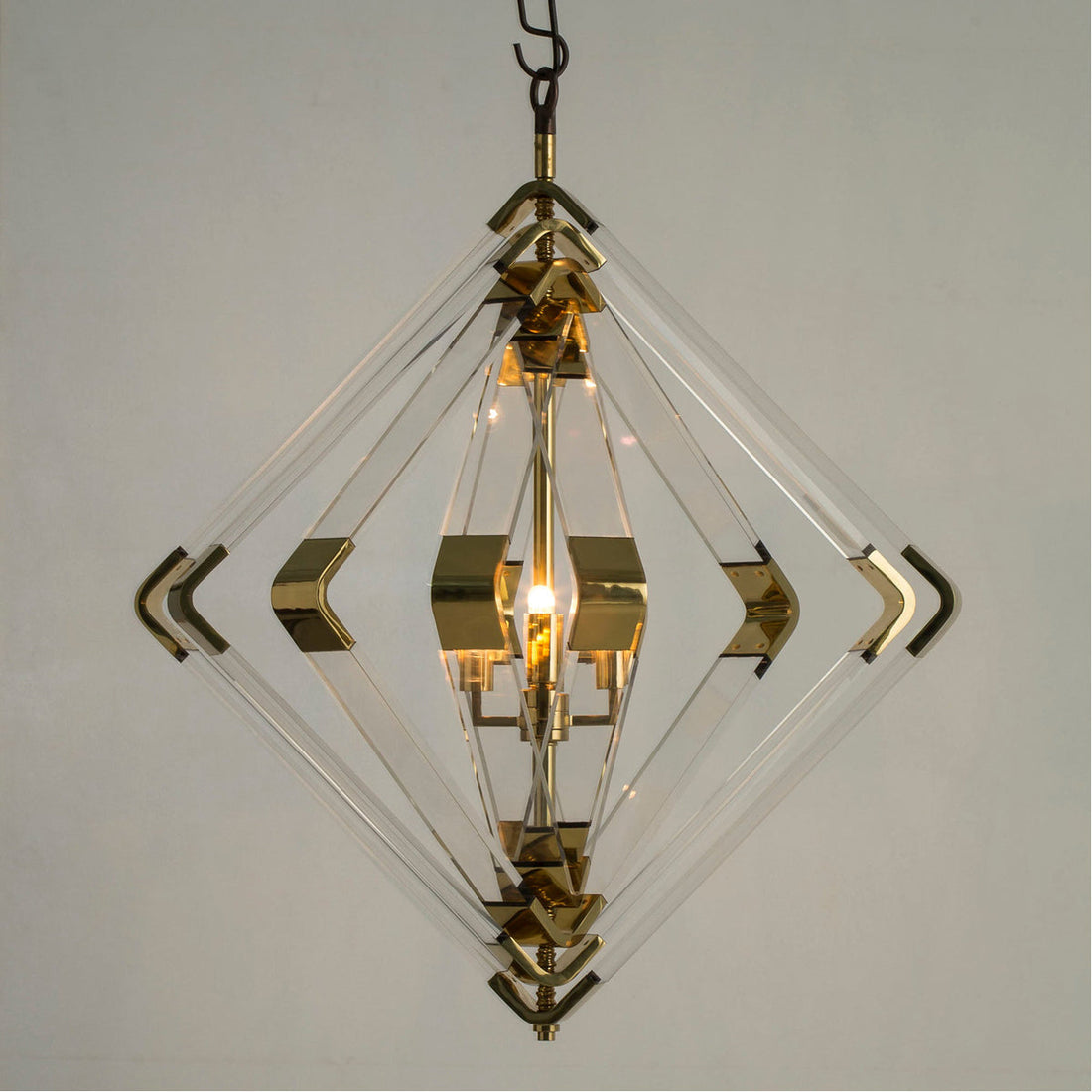 Nellcote Spiral Acrylic Diamond Chandelier