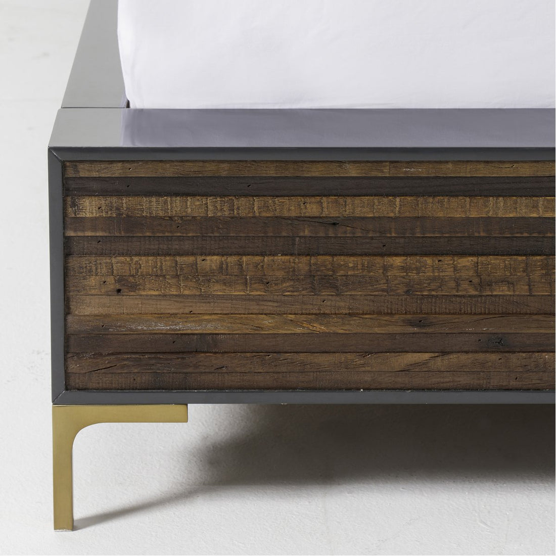 Thomas Bina Zuma 52-Inch Bed