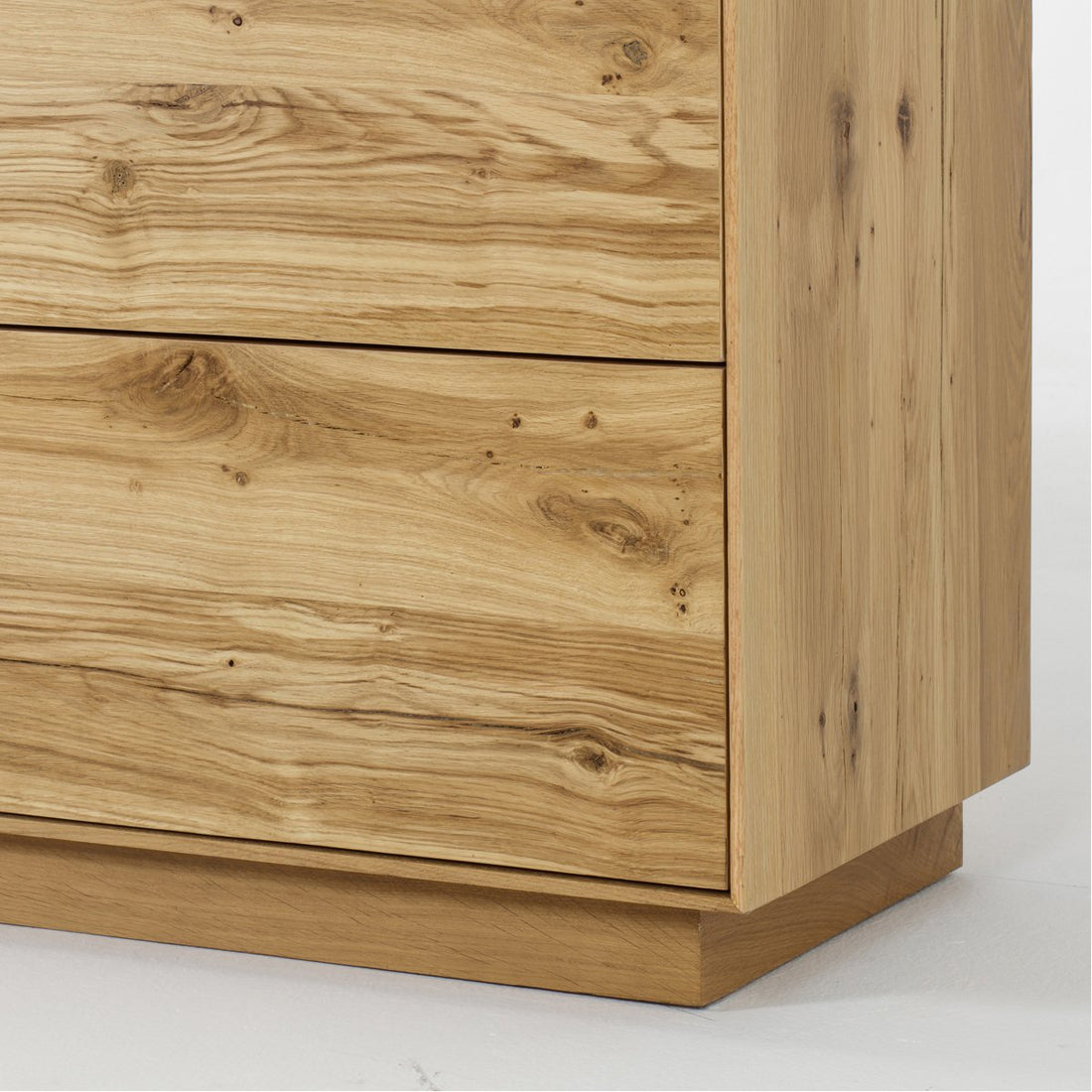 Thomas Bina Sands 4-Drawer Dresser - Natural Oak