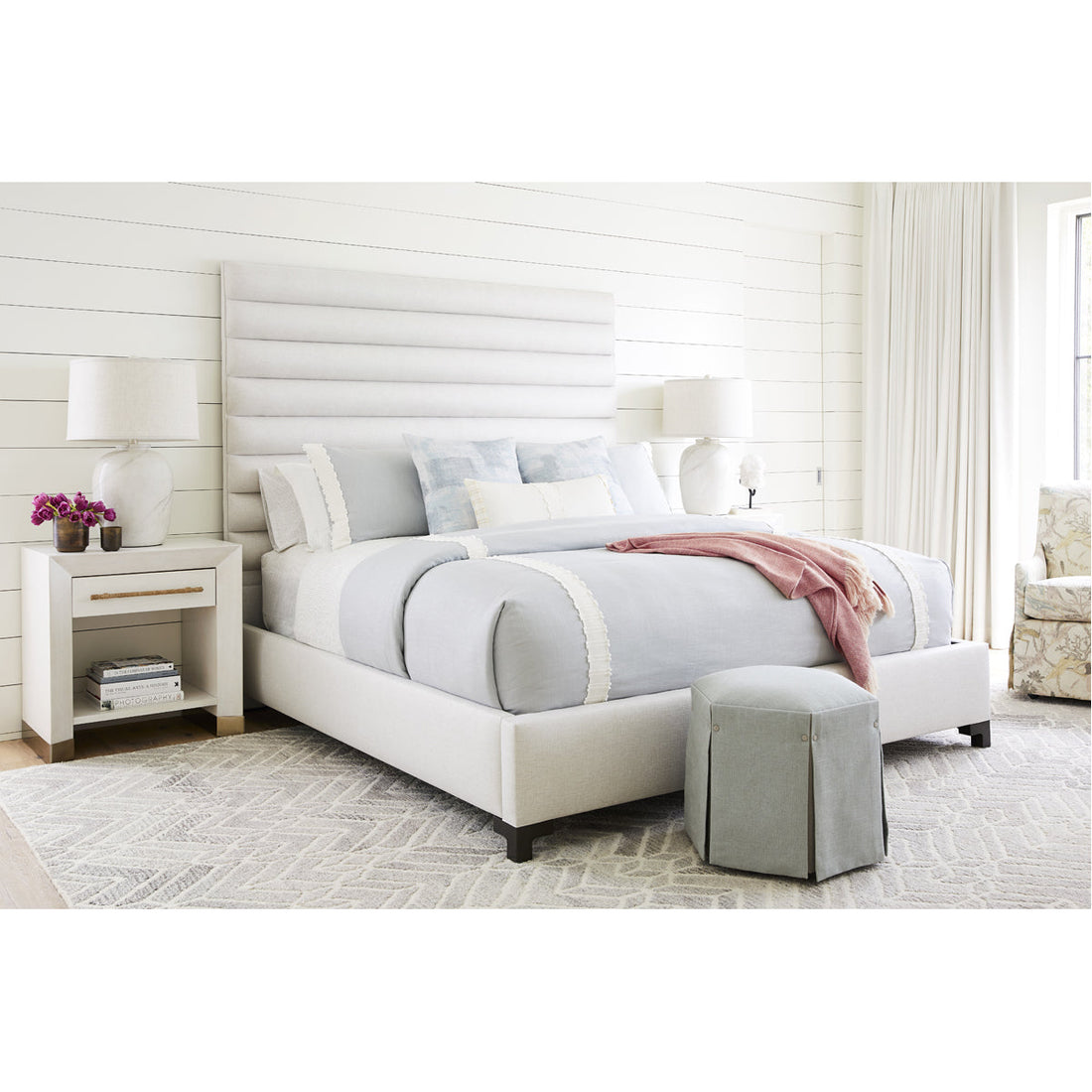 Vanguard Furniture Kelsey King Platform Bed