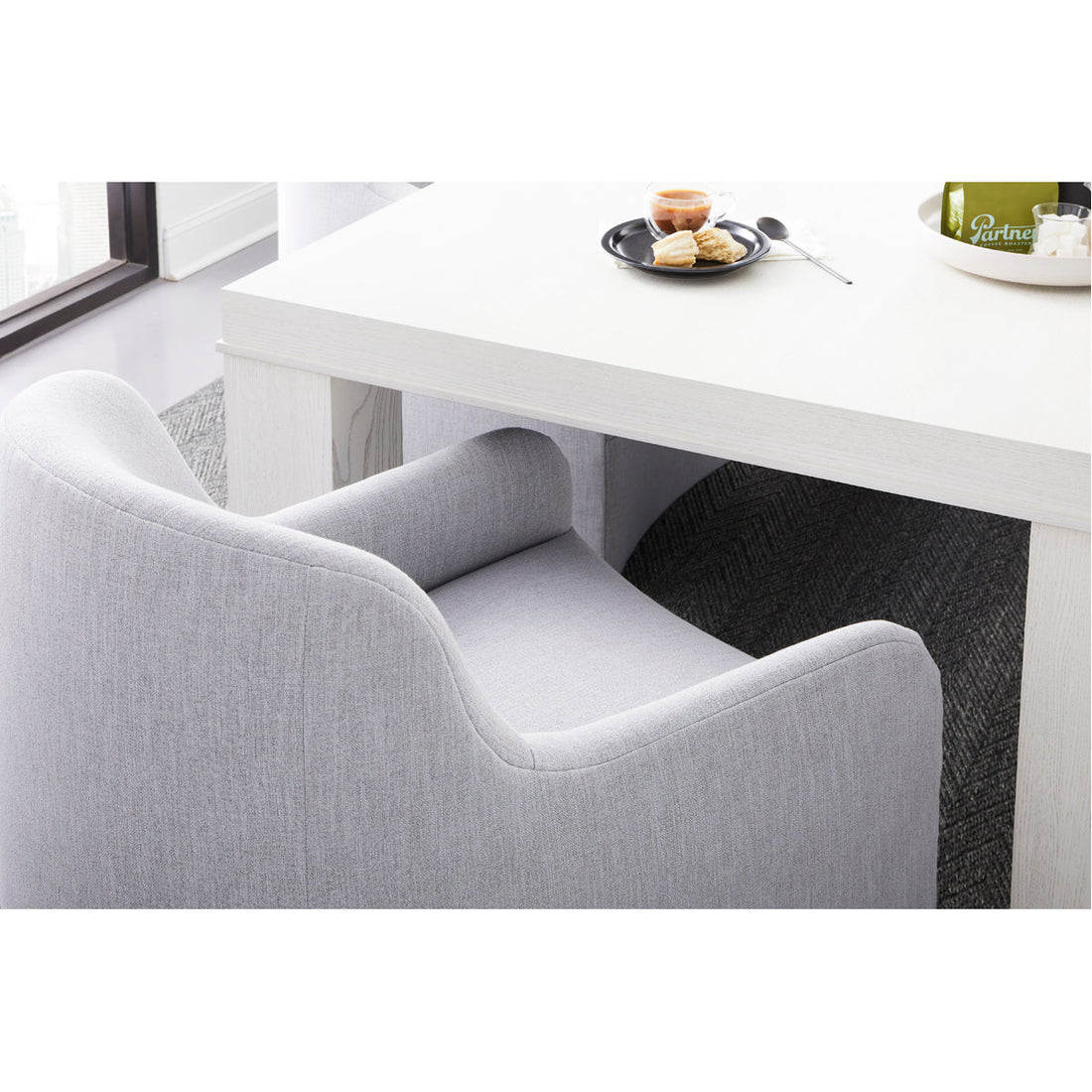 Vanguard Furniture Parson Dining Table with Parson Leg
